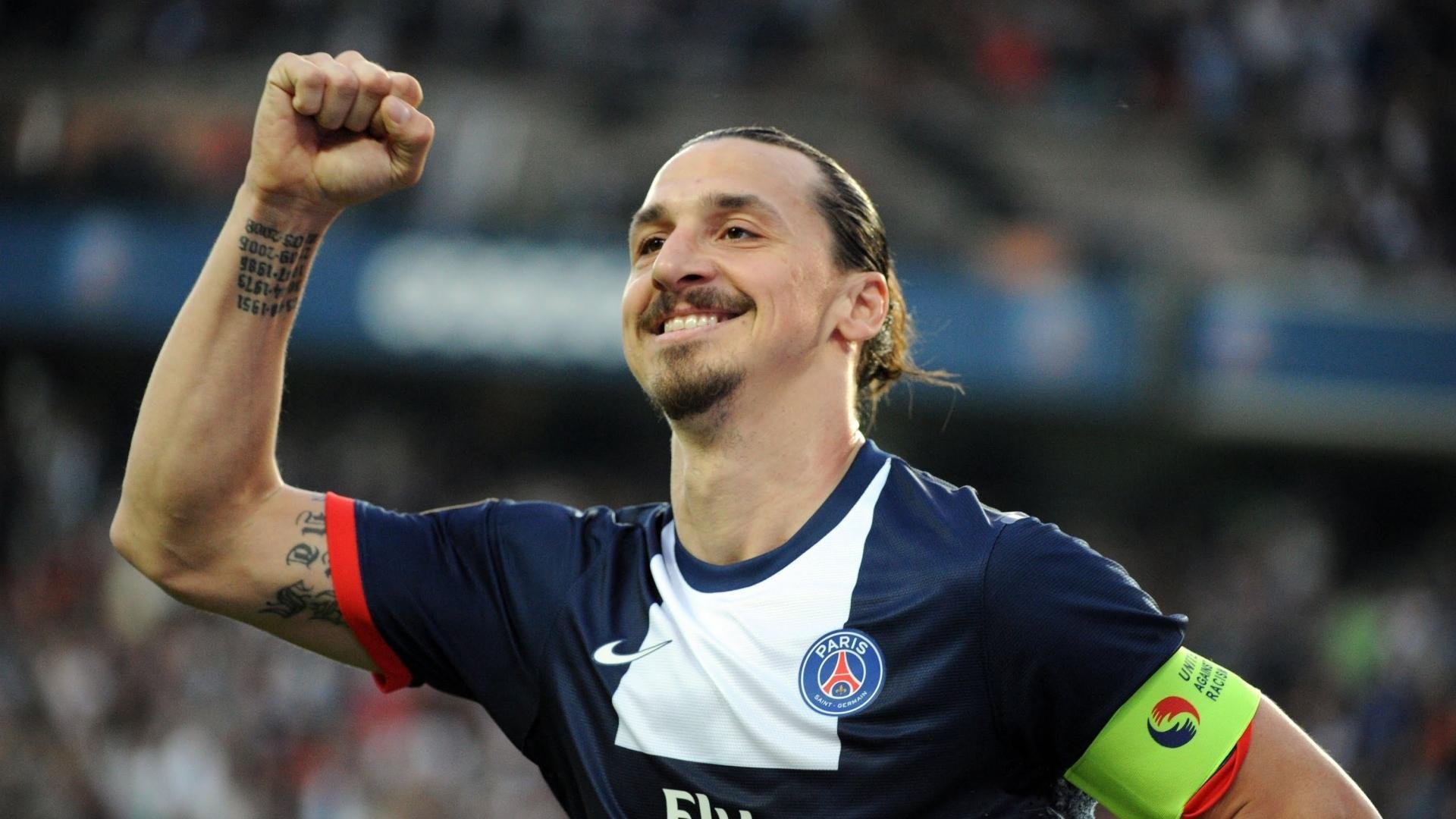 球星交锋:联盟顶尖球员的火星撞地球,篮球火星